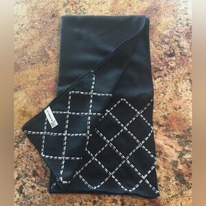 LIZ CLAIBORNE Embroidery Black Shawl Wrap 100% Wool Made in India NEW